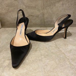 Manolo Blahnik black satin heel